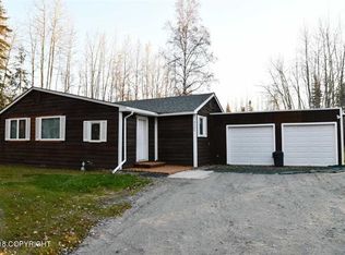 2626 Lancelot Dr W, North Pole, AK 99705