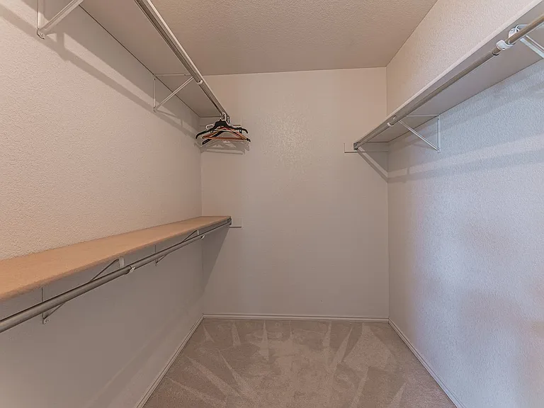 4409 Bowles Dr — Photo 31