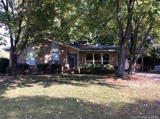 4713 Fairheath Rd, Charlotte, NC 28210