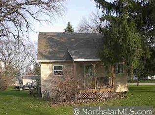118 Read St W, Le Roy Township, MN 55951