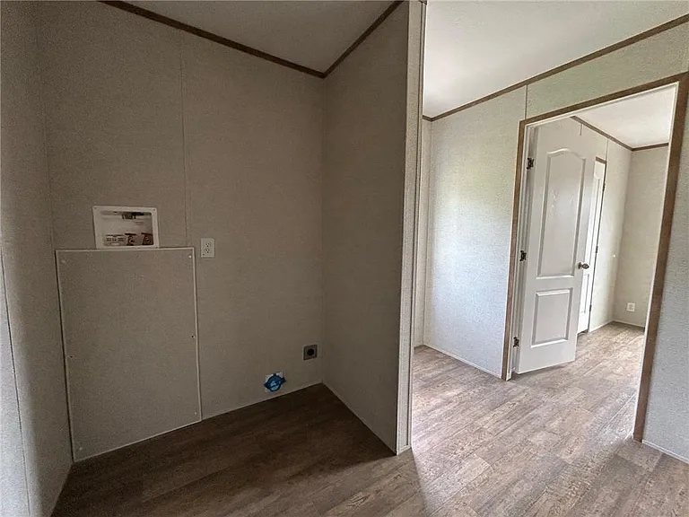 9310 Scott Dairy Loop Rd S #4 — Photo 20
