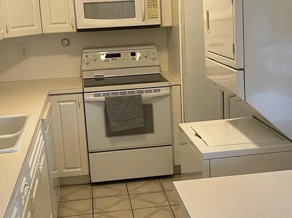 5900 SW 127th Ave APT 3213, Miami, FL 33183