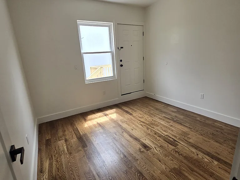 12 Elm St #G3 — Photo 12