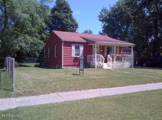 823 Iowa St SW, Wyoming, MI 49509