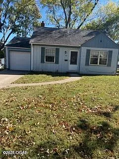 901 Kentland Dr