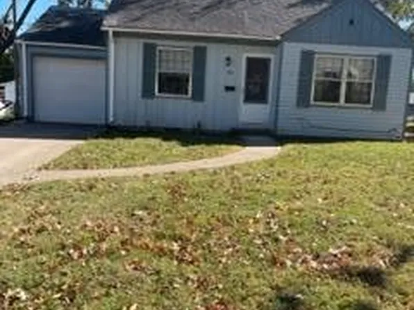 901 Kentland Dr, Neosho, MO 64850