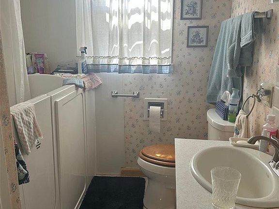 5th image of 2617 Avenue D