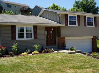 2816 Stanley St, South Park, PA
