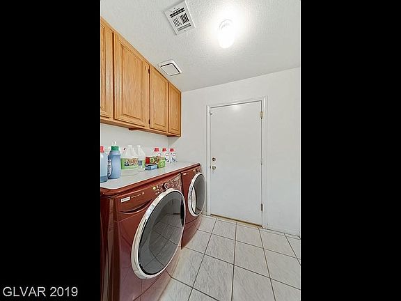 5th image of 9428 Angelfish Dr