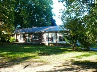 900 Bowling Alley Rd, Manchester, TN 37355