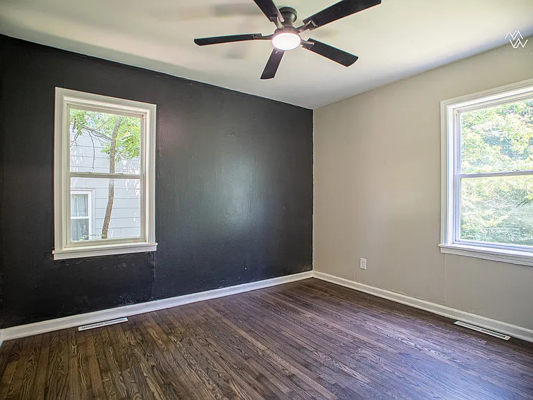 8321 Olive St — Photo 14