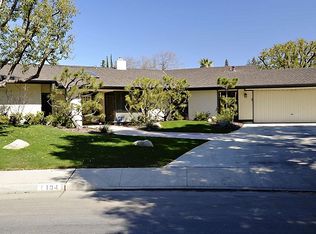 1104 Calle Extrano, Bakersfield, CA 93309