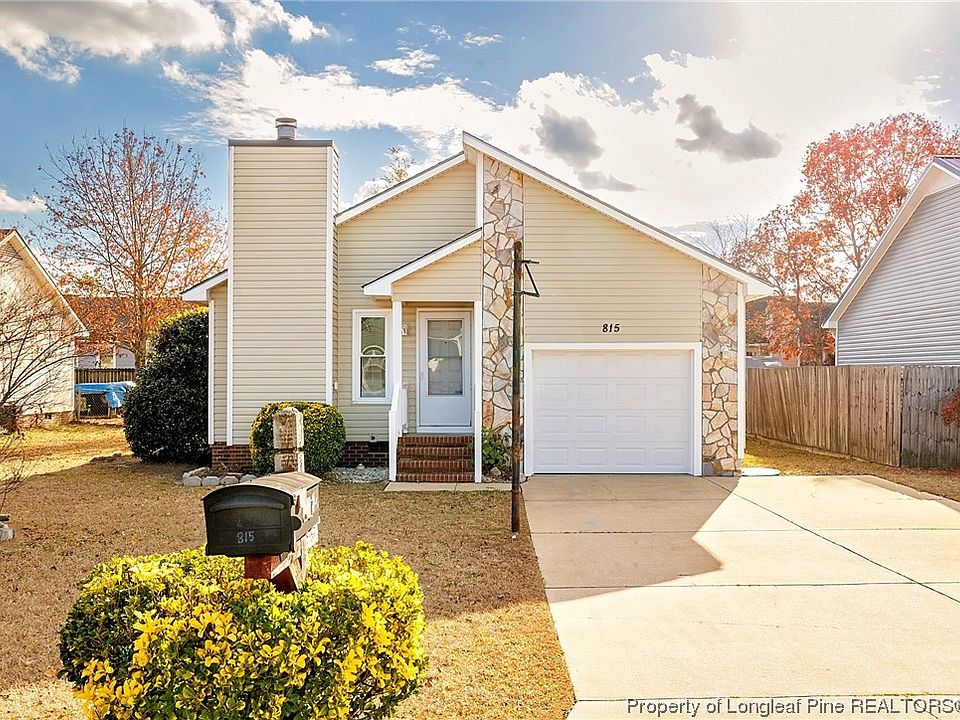 1st image of 815 Windingwood Pl
