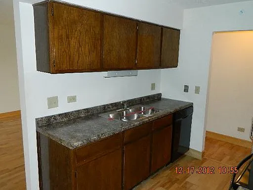 1009 Buccaneer Dr #3 — Photo 3