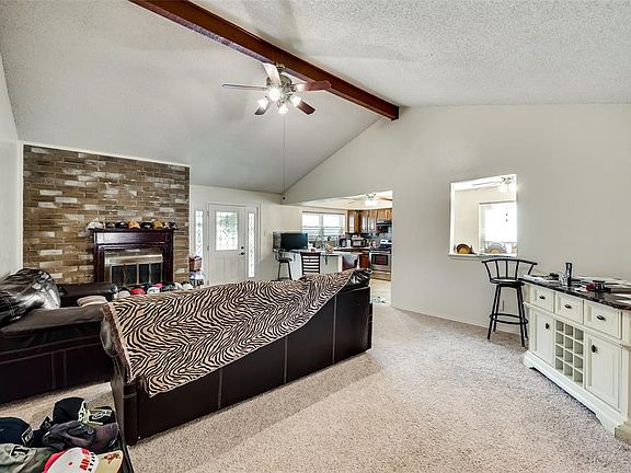 2nd image of 7129 Misty Meadow Dr S