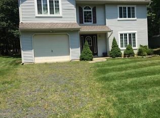 151 Sassafras Rd, Albrightsville, PA 18210