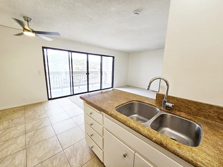 4700 Marina Dr #18 — Photo 7