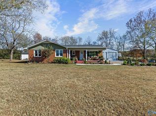 107 Sharps Cove Rd, Gurley, AL 35748