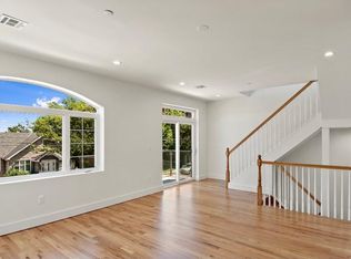 721 Clarence Ave FLOOR 2, Bronx, NY 10465