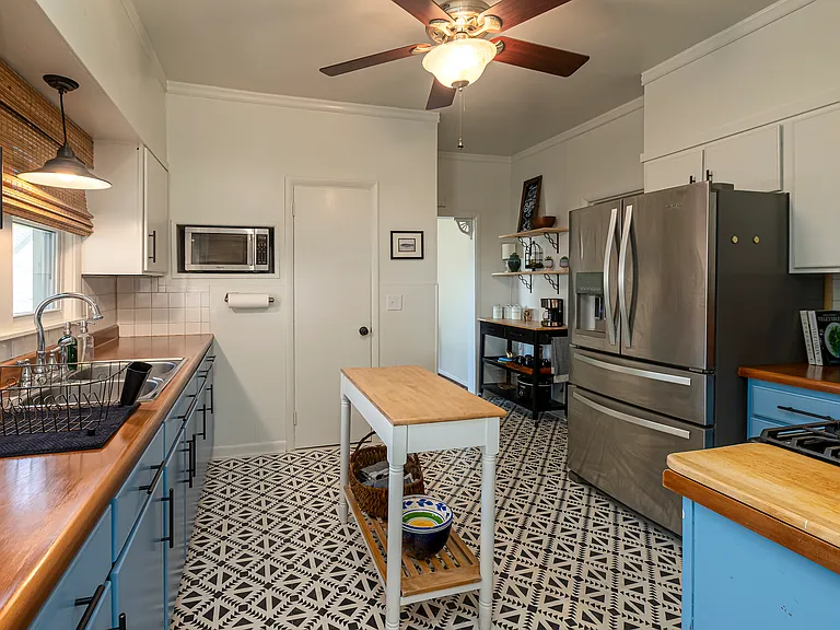 804 S Madison St — Photo 20