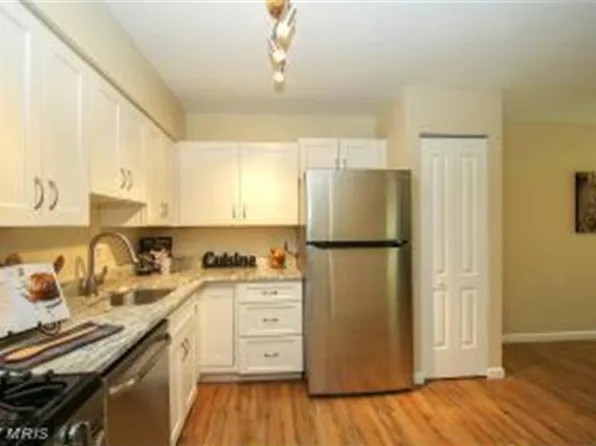 14450 Parkvale Rd APT 2, Rockville, MD 20853