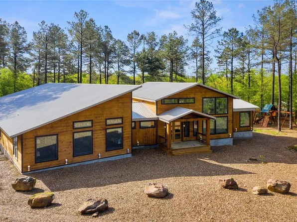 30 Hickory Creek Trl, Broken Bow, OK 74728