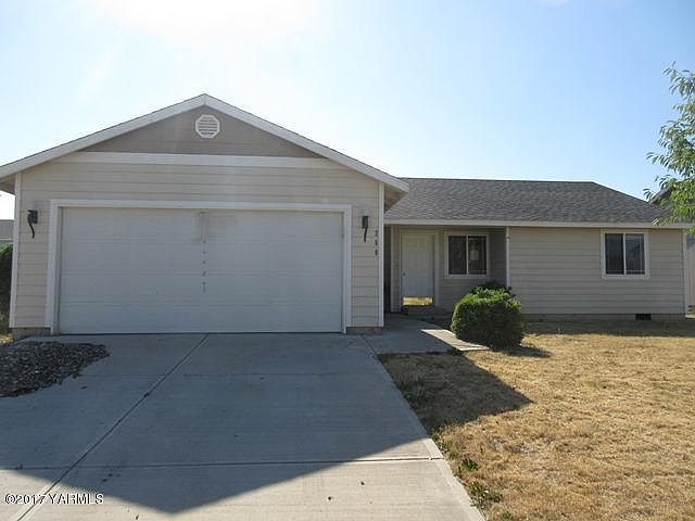 1st image of 208 N Glacier St