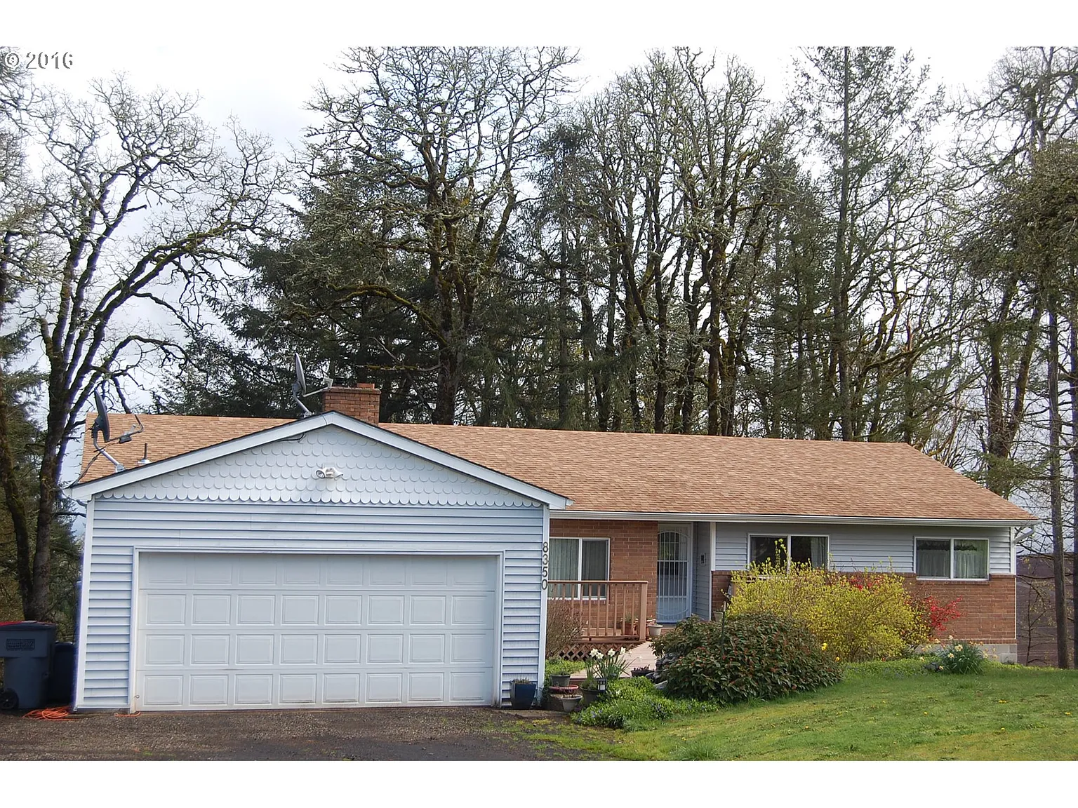 8350 SE Sky Vista Dr photo 1