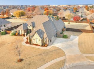 1205 Sand Plum Dr, Moore, OK 73160