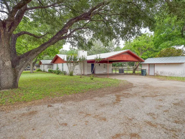 204 Maynard St, Bastrop, TX 78602
