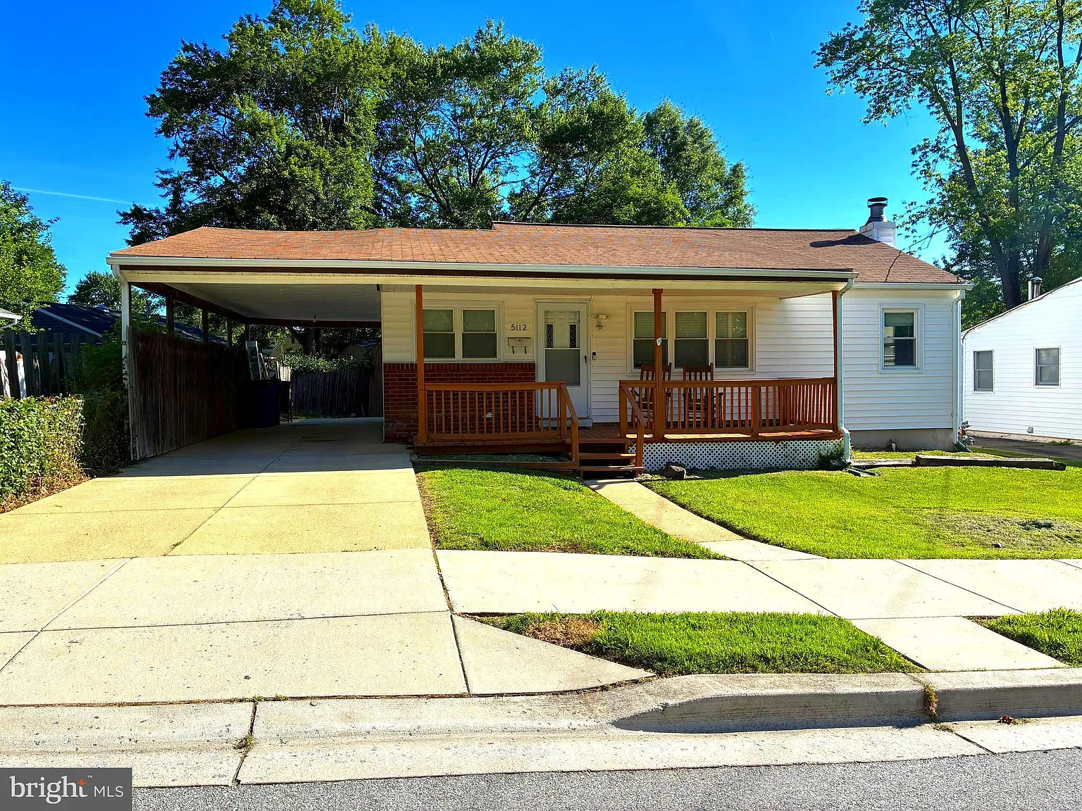 5 bed, 1216 sqft, $3,750 — Photo 1