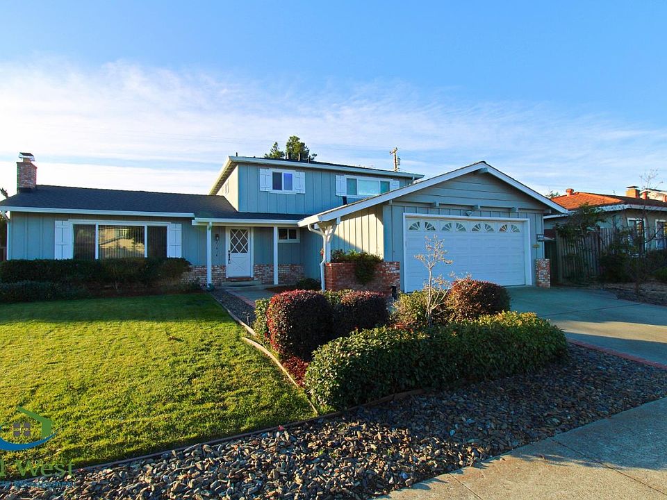 1st image of 21416 Holly Oak Dr