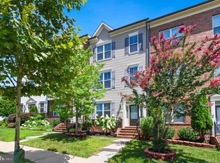 22621 Broadway Ave, Clarksburg, MD 20871