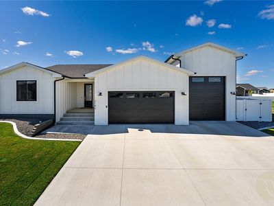 2142 Gleneagles Blvd, Billings, MT, 59105