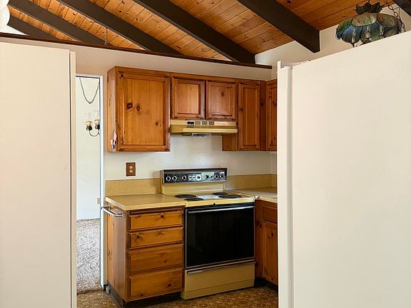 3rd image of 17411 Freight Road Ln
