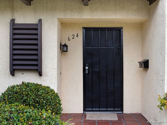 4th image of 624 Bel Air Dr W