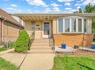 5233 S Linder Ave, Chicago, IL 60638