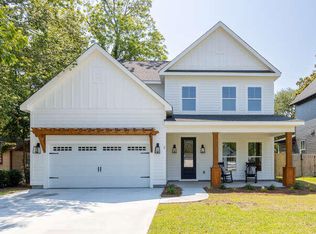 2 Pearl Ave, Mount Pleasant, SC 29464