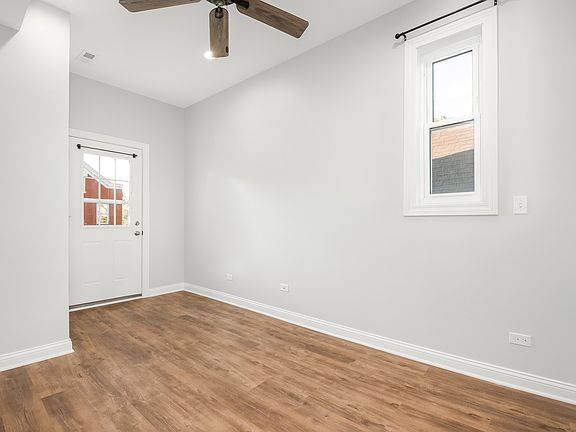 5th image of 2311 S Whipple St #2