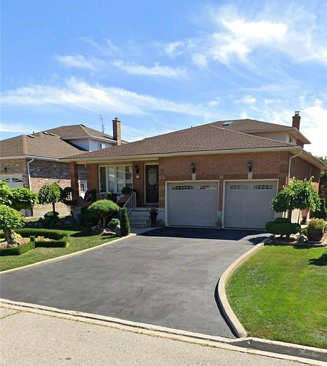 1st image of 55 Azores Cres