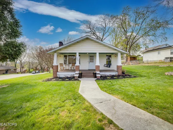 400 Forrest Ave, Clinton, TN 37716