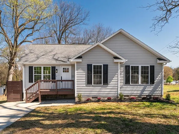 331 N Logan St, Burlington, NC 27217