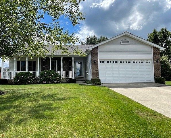 1st image of 2635 Saddlewood Dr