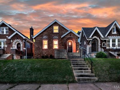 5251 Walsh St, Saint Louis, MO, 63109