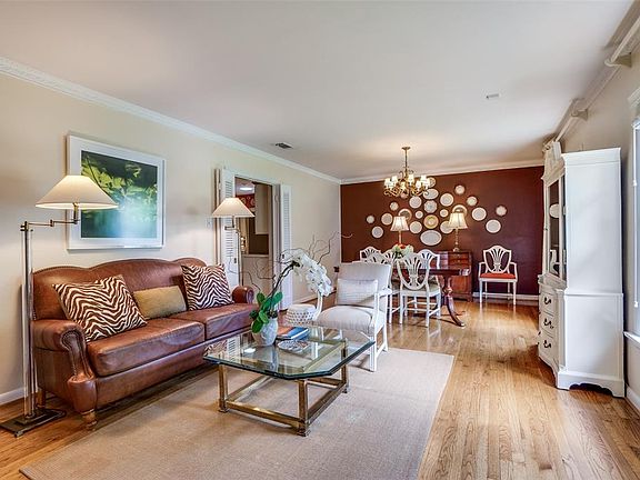 4th image of 6120 Town Hill Ln