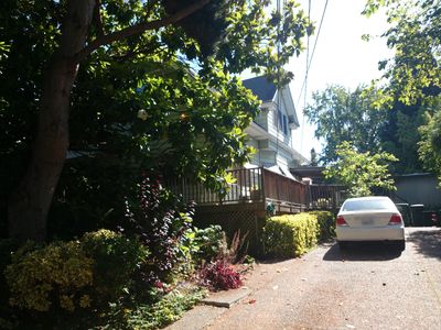 5512 Woodlawn Ave N, Seattle, WA, 98103