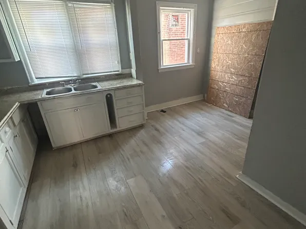 15824 Steel St, Detroit, MI 48227