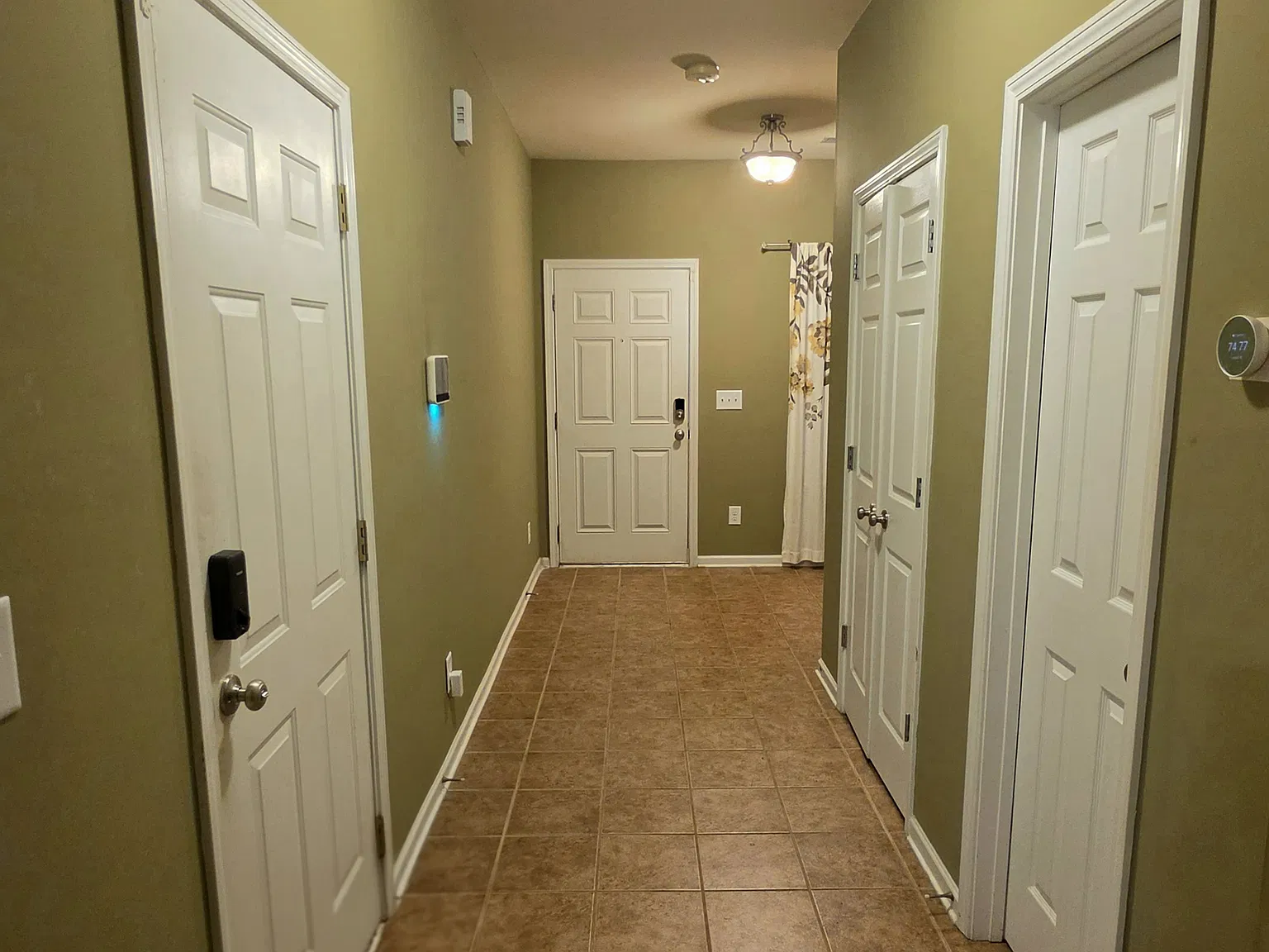 2 bed, 1532 sqft, $1,950 — Photo 2