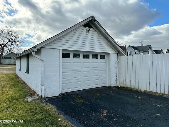 2nd image of 301 Glover St