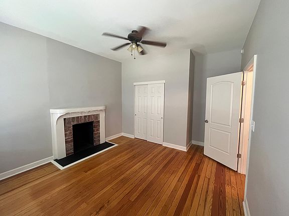 5th image of 2040 Russell Blvd #1F